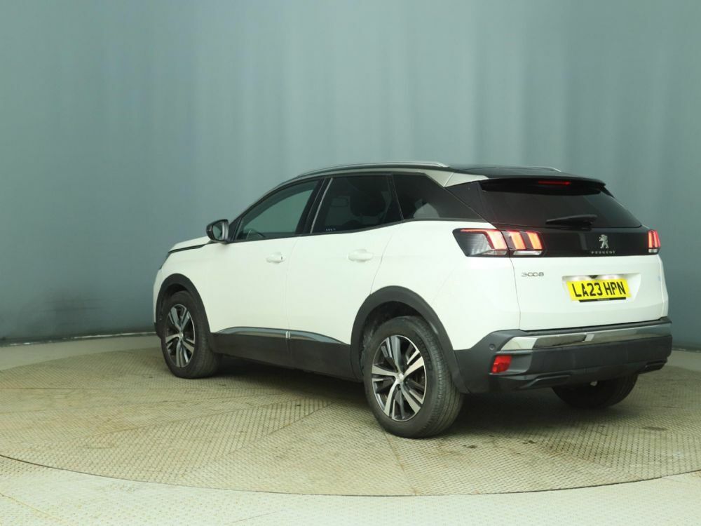 Peugeot 3008 1.2 Puretech Allure Premium Eat Euro 6 S S White #4