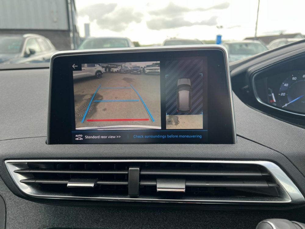 Peugeot 3008 1.2 Puretech Allure Eat8 Red #20