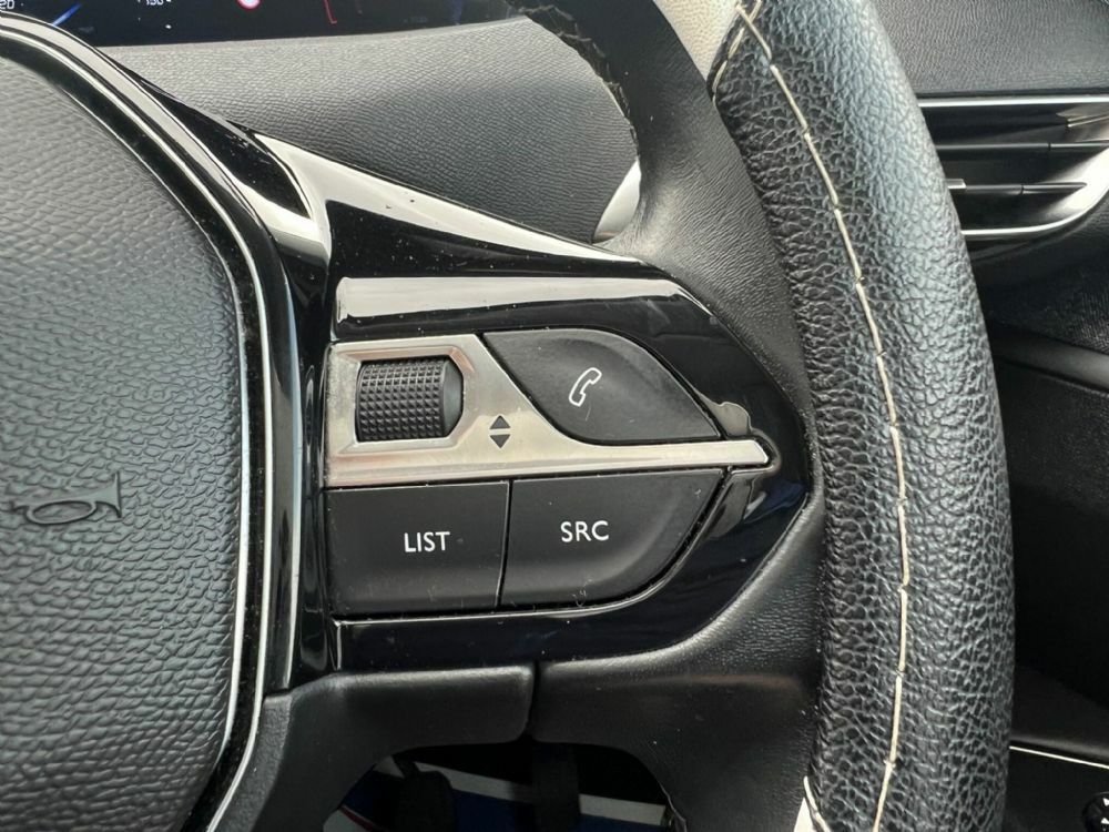 Peugeot 3008 1.2 Puretech Allure Eat8 Red #16