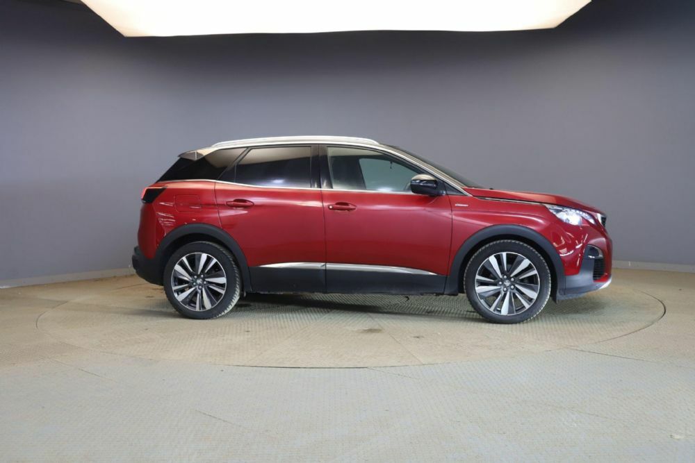 Peugeot 3008 1.2 Puretech Gt Line Premium Euro 6 S S Red #3
