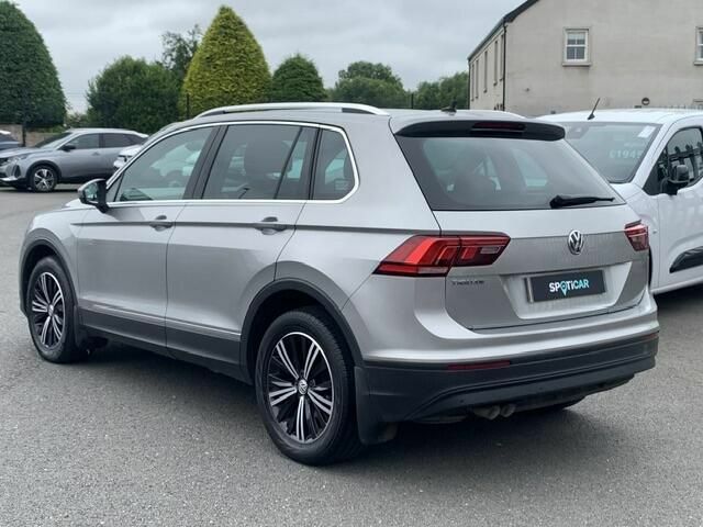 Volkswagen Tiguan 2.0 Tdi Se Euro 6 S S Silver #4