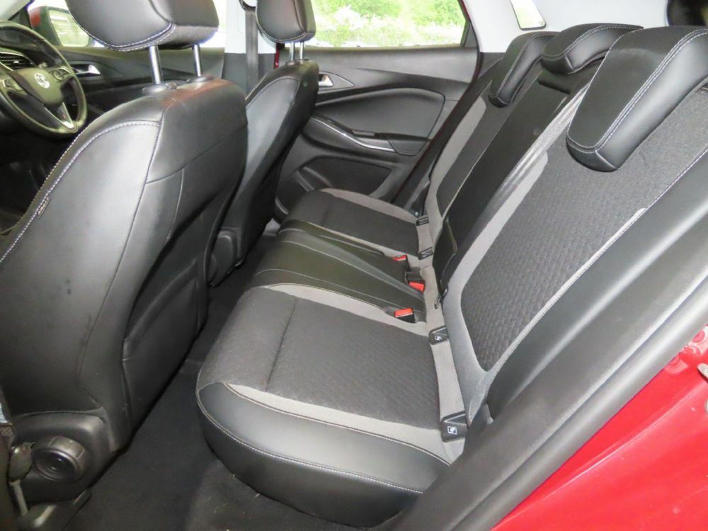 Vauxhall Grandland X Se Red #8