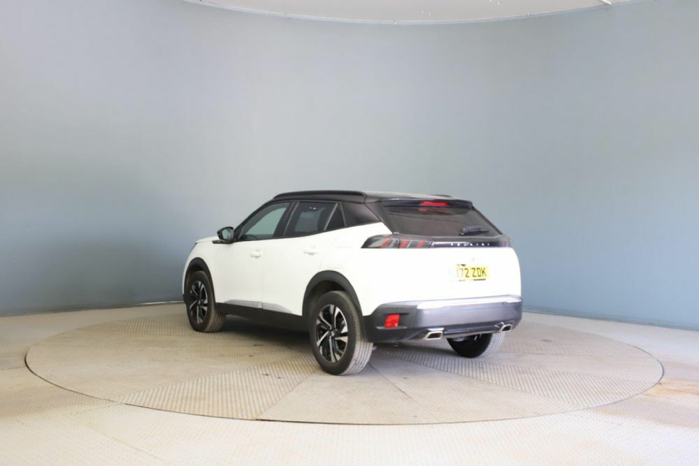 Peugeot 2008 1.2 Puretech Gt Eat Euro 6 S S White #4