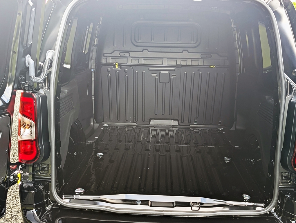 Citroen Berlingo 1.5Bhdi 130Hp Driver AD3645 Black #6