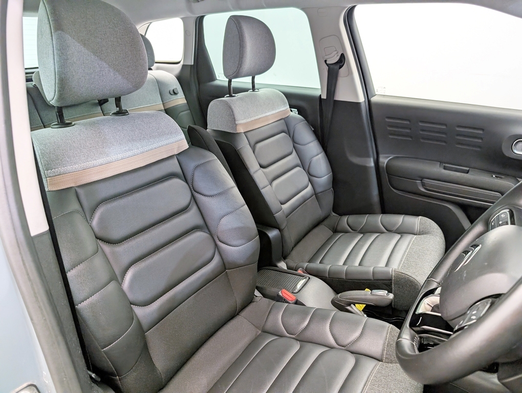 Citroen C3 Aircross 1.2 110Hp Shine Plus Grey #4