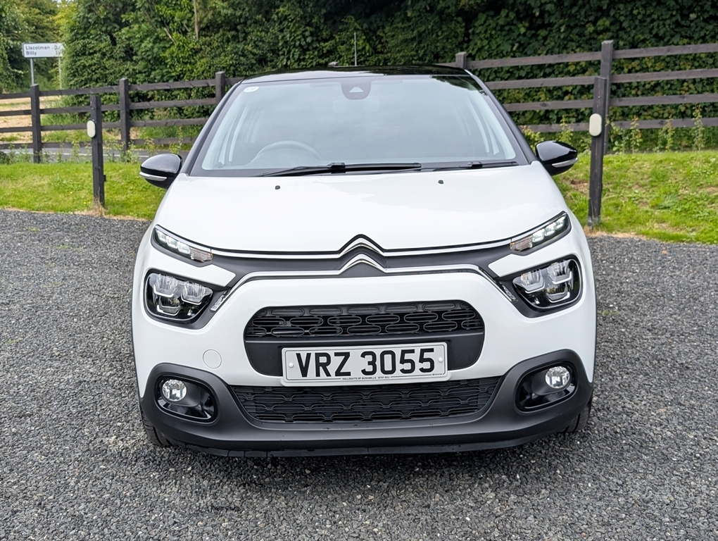 Citroen C3 1.2 83Hp Plus White #2