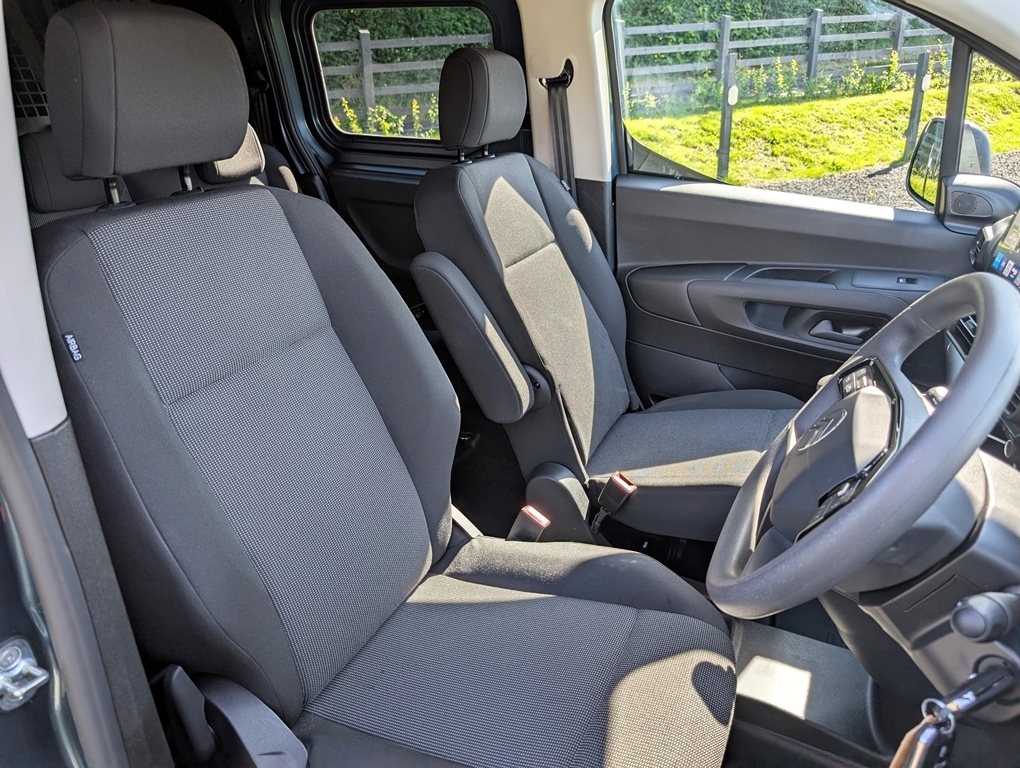 Citroen Berlingo XL 1.5Bhdi 100Hp Enterprise Crew Pre-reg Blue #4