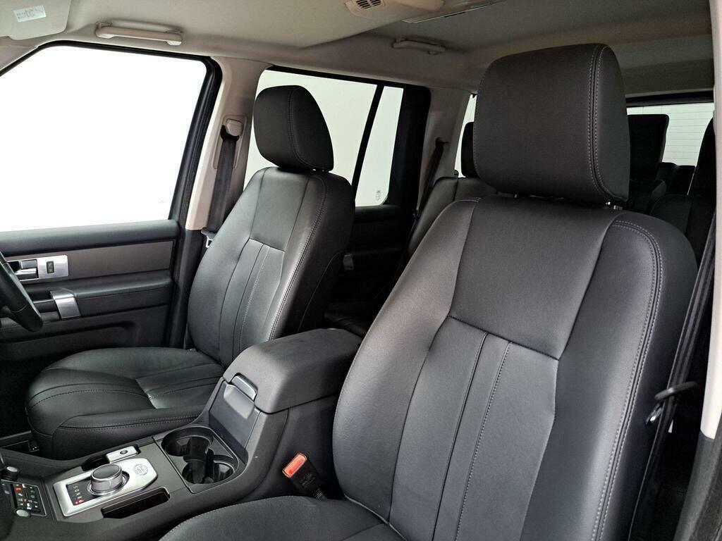 Land Rover Discovery 4 3L Landmark Black #12