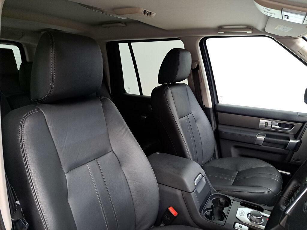 Land Rover Discovery 4 3L Landmark Black #10