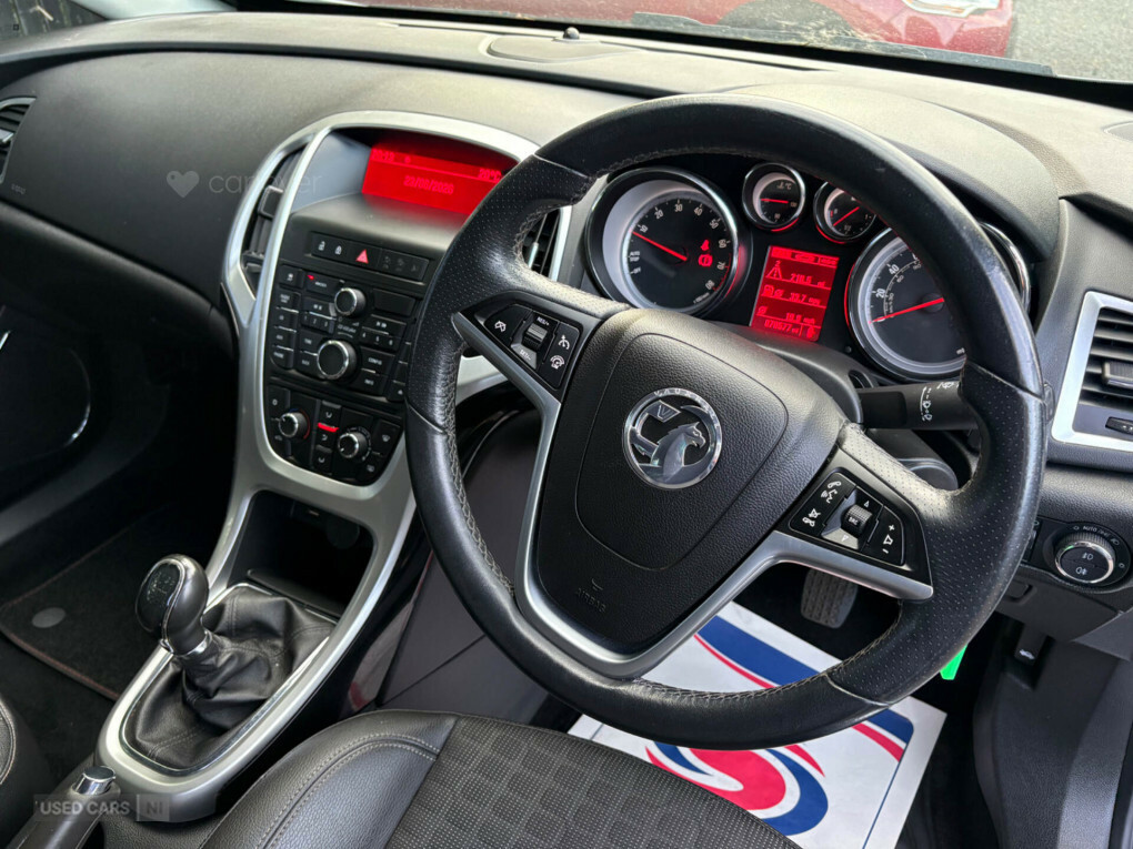Vauxhall Astra GTC Sri Silver #9