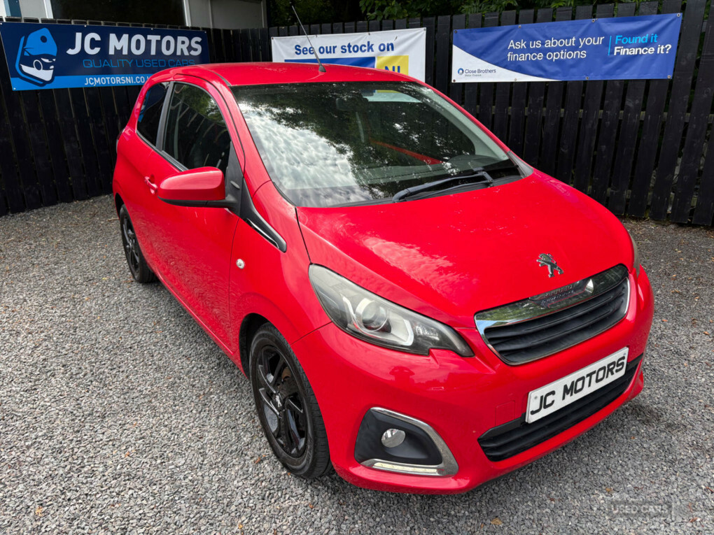 Peugeot 108 1.2 Puretech Allure Red