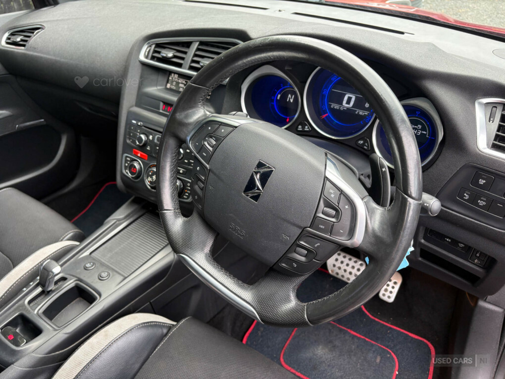 Citroen DS4 1.6 Hdi Dstyle 115 Bhp White #9