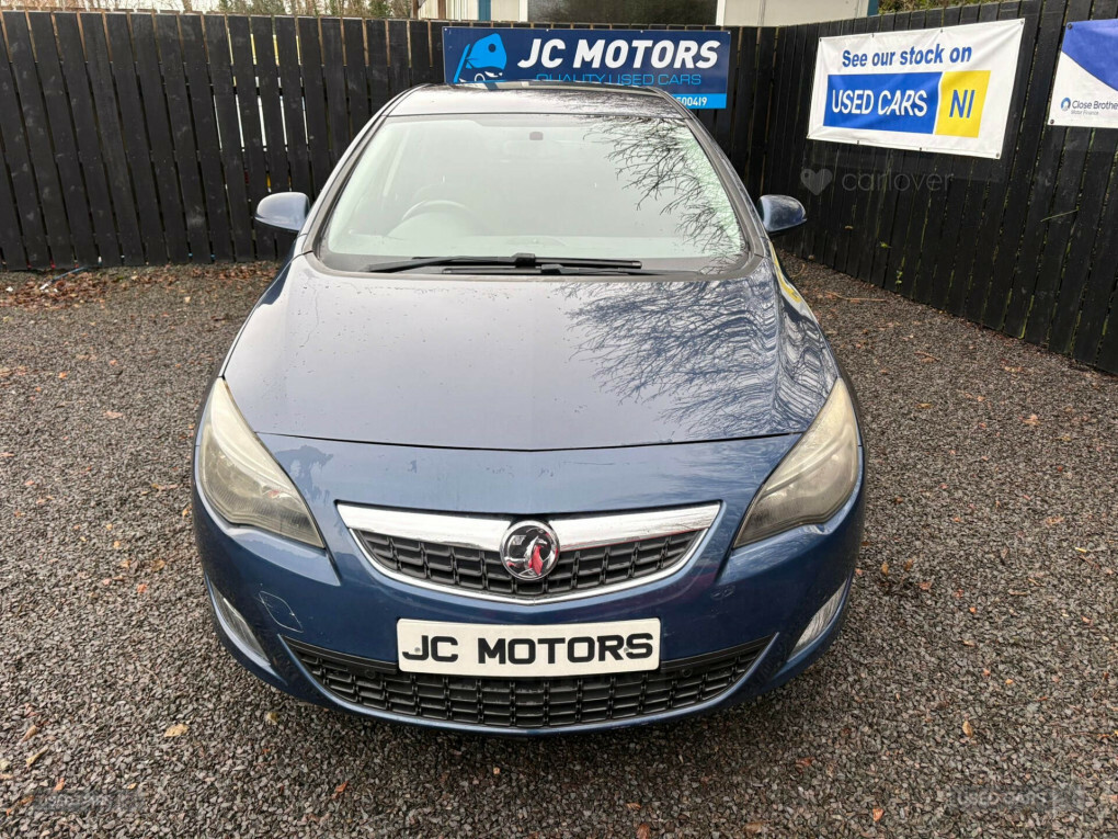 Vauxhall Astra 1.6I 16V Sri  #2