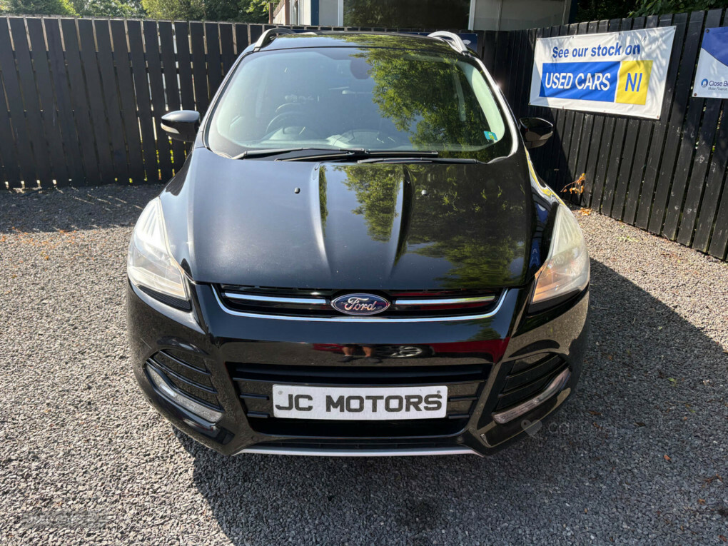 Ford Kuga 2.0 Tdci Titanium 2Wd Black #2