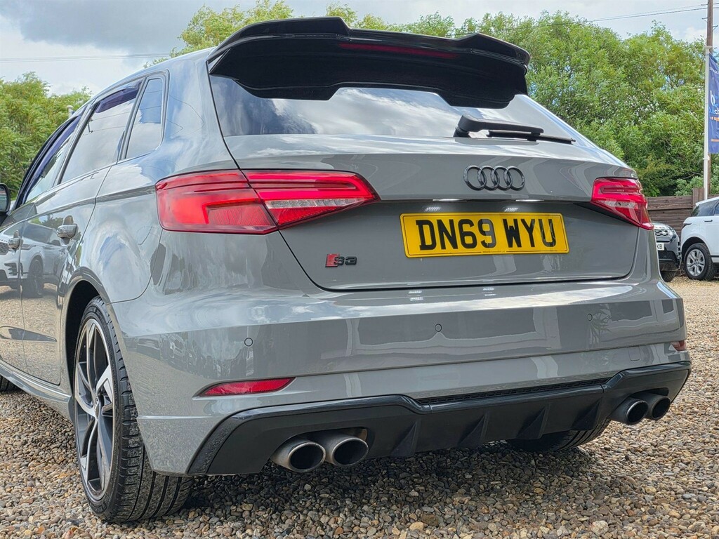 Audi S3 S3 Sportback Tfsi Quattro S-a Black #16