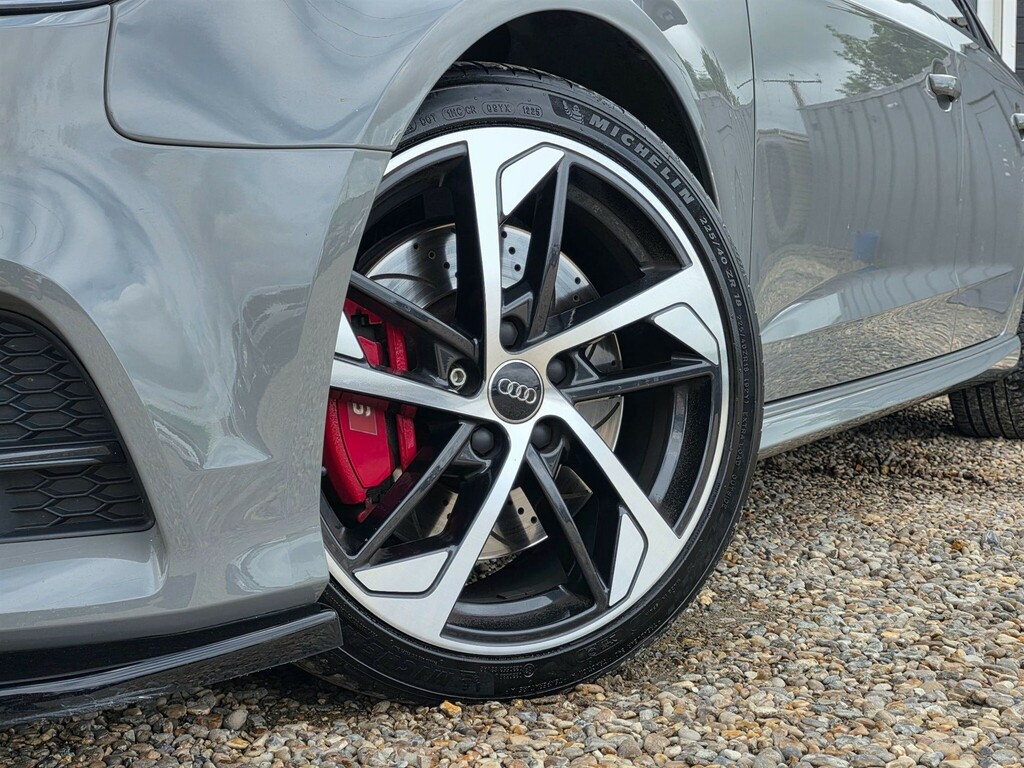 Audi S3 S3 Sportback Tfsi Quattro S-a Black #15