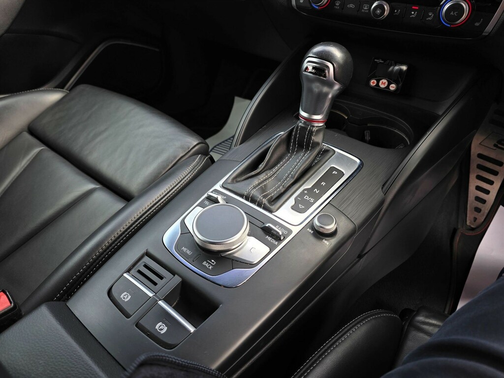 Audi S3 S3 Sportback Tfsi Quattro S-a Black #45