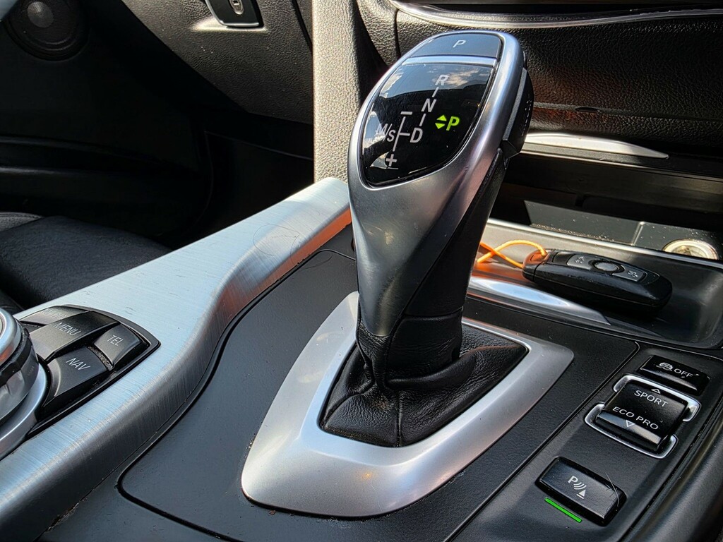BMW 3 Series 320D Efficientdynamics Black #27