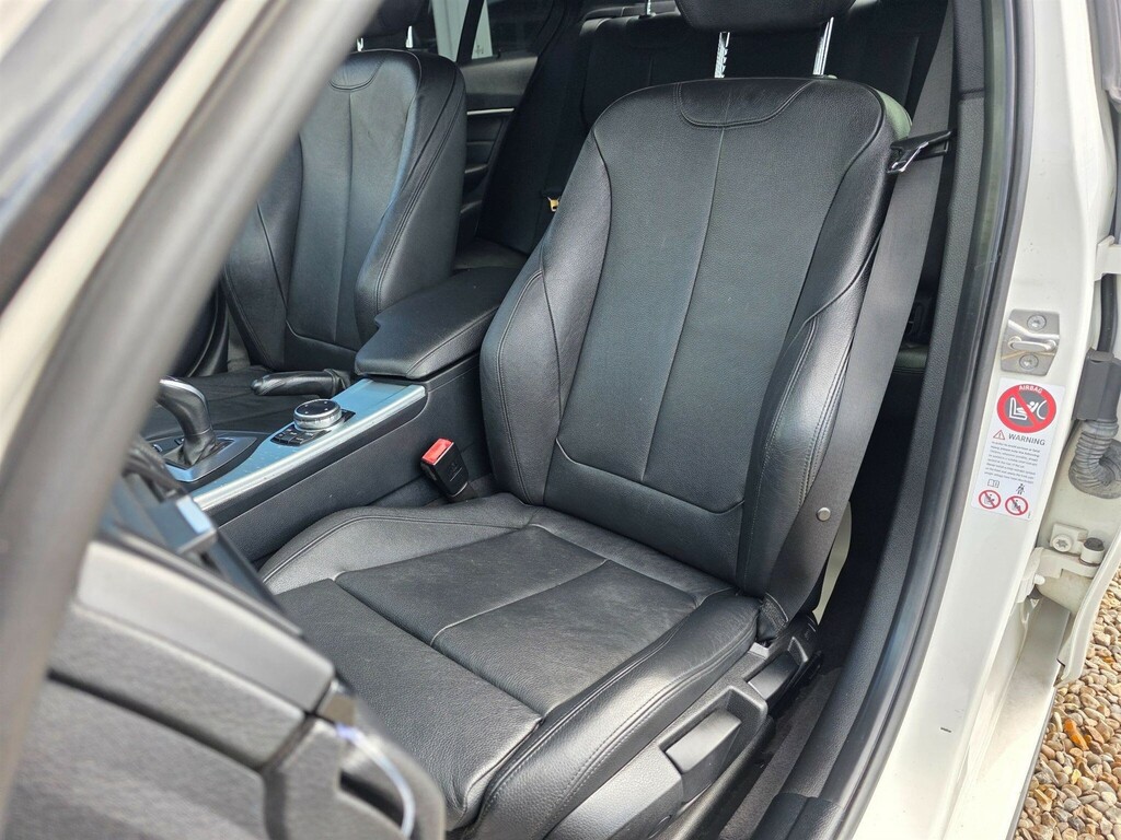 BMW 3 Series 320D Efficientdynamics Black #20