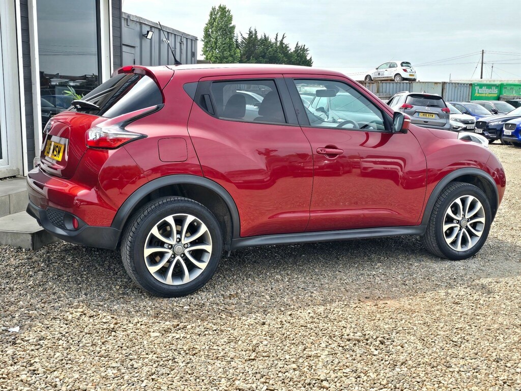 Nissan Juke 1.6L N-tec Red #4