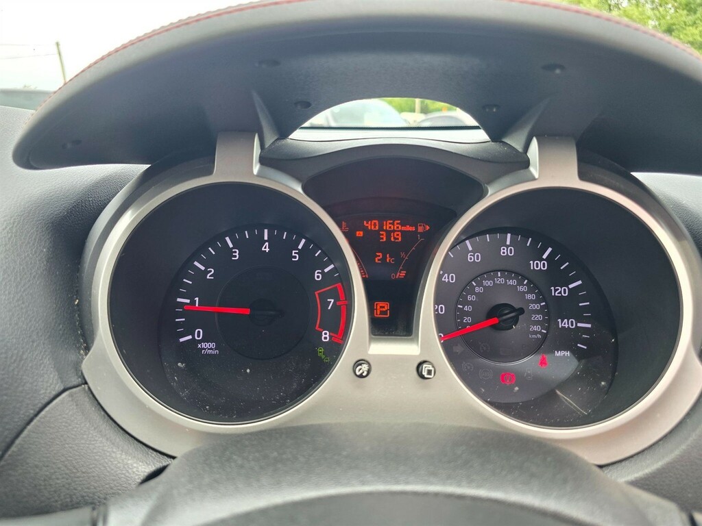 Nissan Juke 1.6L N-tec Red #31