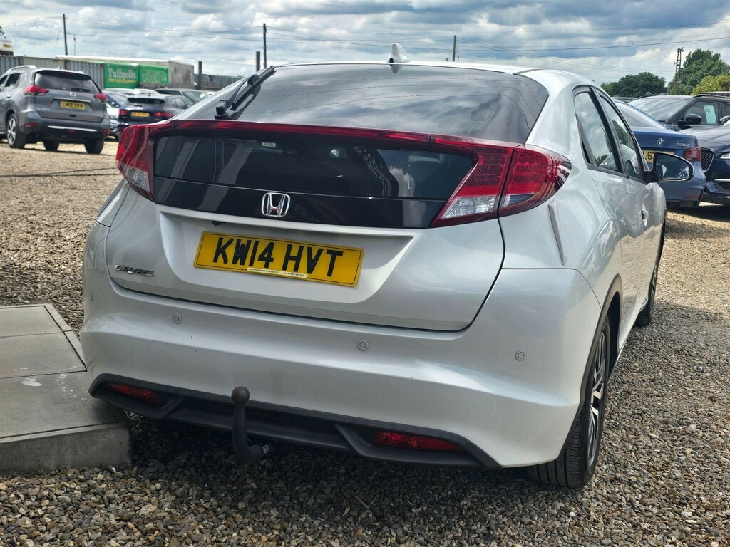 Honda Civic 1.6 I-dtec Se Plus-t Euro 5 Ss White #6
