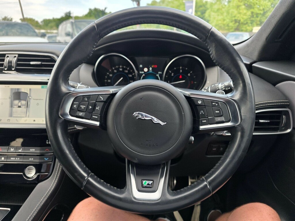 Jaguar F-Pace 2.0 D180 Portfolio Suv Awd Euro 6 Silver #46