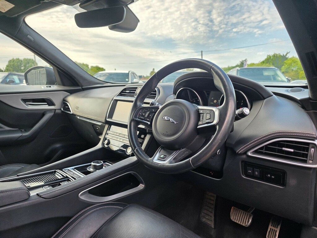 Jaguar F-Pace 2.0 D180 Portfolio Suv Awd Euro 6 Silver #18