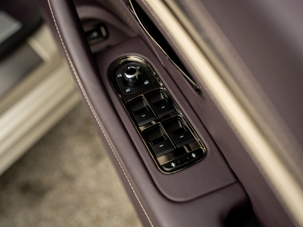 Bentley Flying Spur 6.0 W12 Speed Edition 12 Blue #30