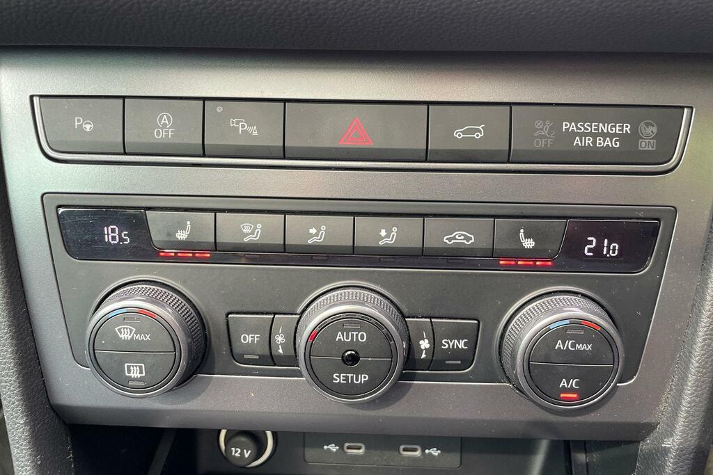 Cupra Ateca 2L Vz2 White #26