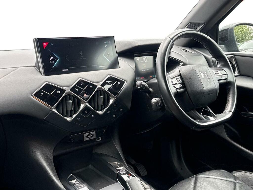 DS DS 3 Crossback Ds3 Crossback Prestige Puretech Ss White #2