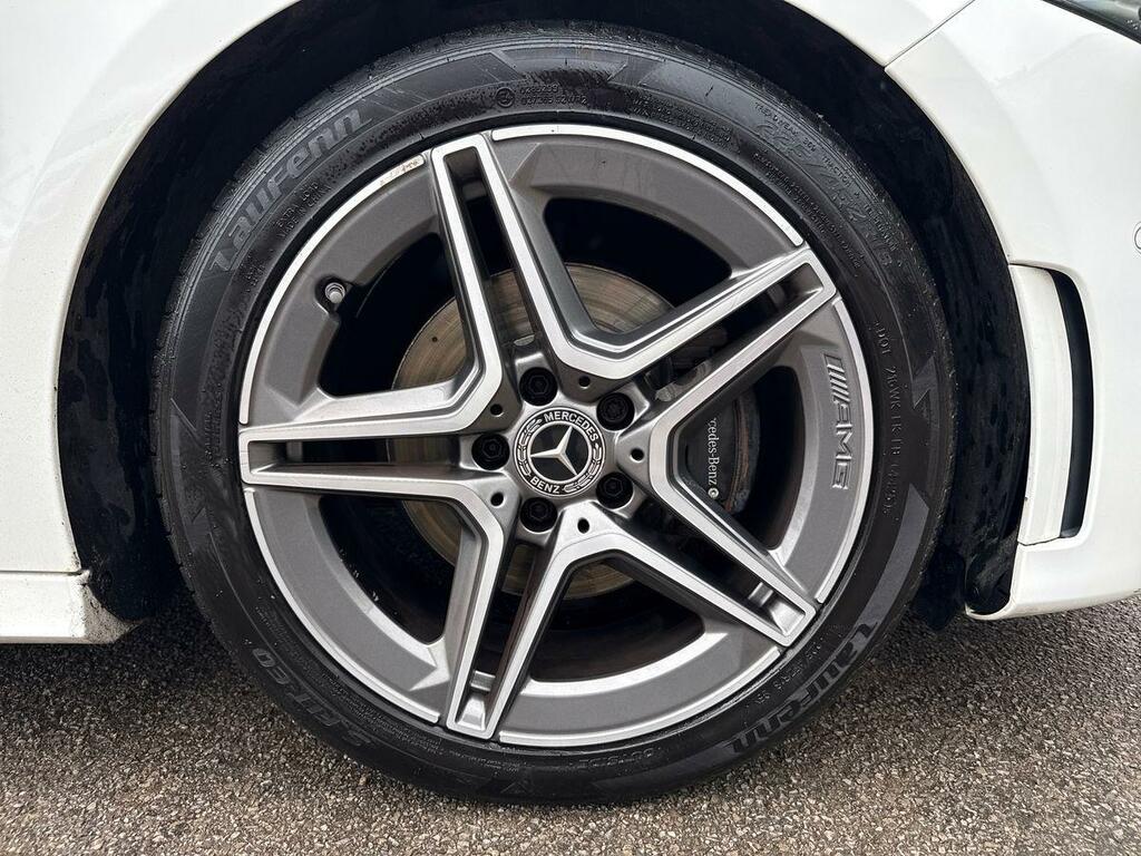Mercedes-Benz A Class 2019 1.3 A200 Amg Line Premium Plus Hatchback Black #5