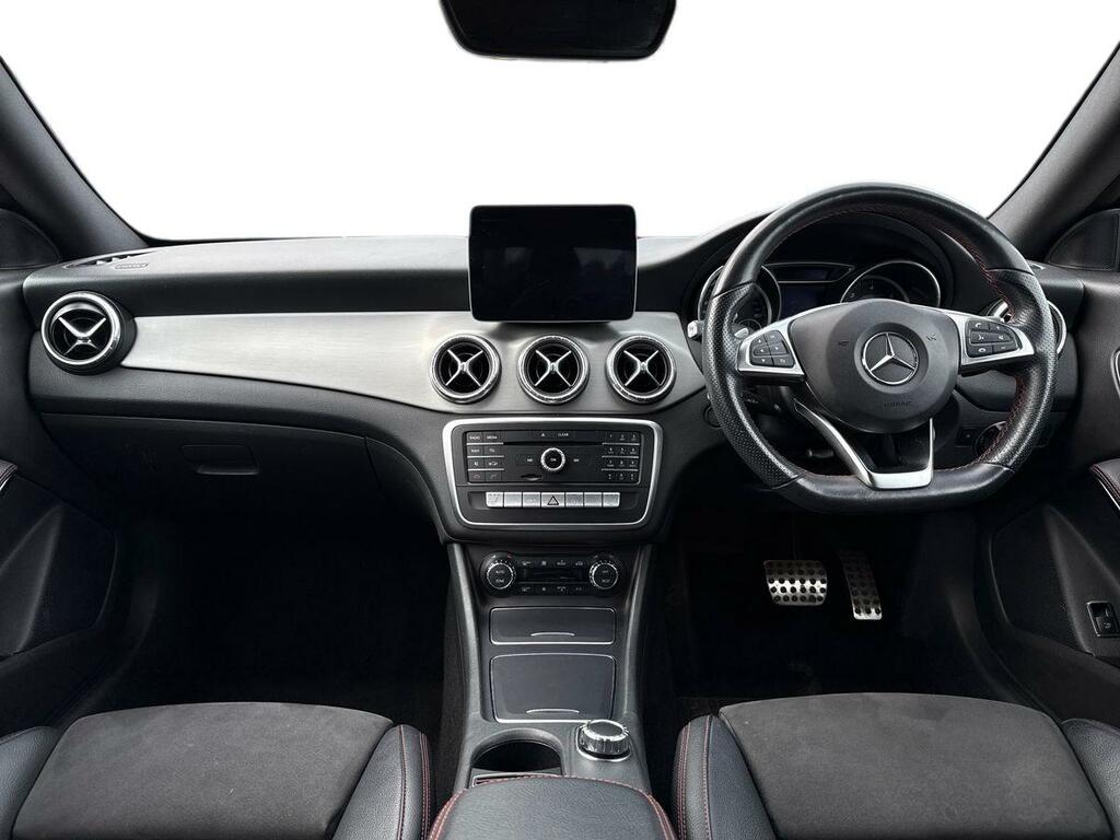 Mercedes-Benz CLA Class 1.3L Cla 200 Amg Line 161 Bhp White #10