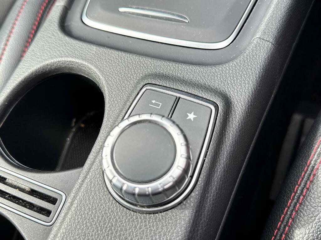 Mercedes-Benz CLA Class 1.3L Cla 200 Amg Line 161 Bhp White #31
