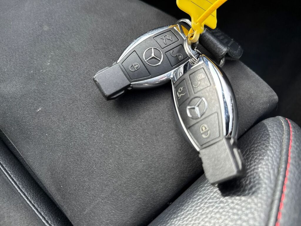 Mercedes-Benz CLA Class 1.3L Cla 200 Amg Line 161 Bhp White #41
