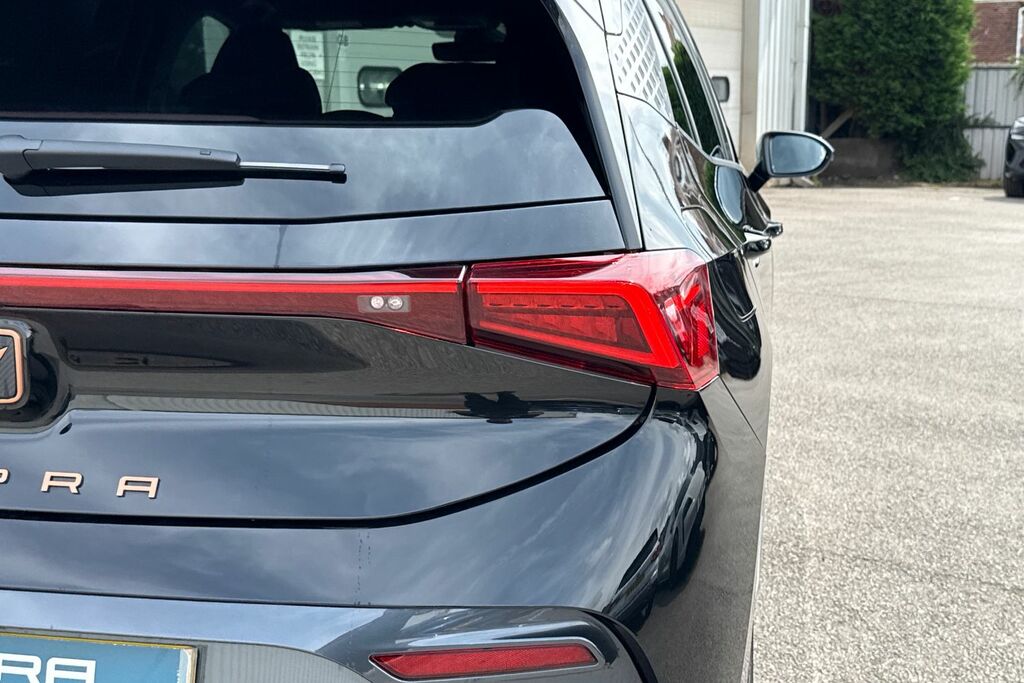 Cupra Born V3 Silver #18