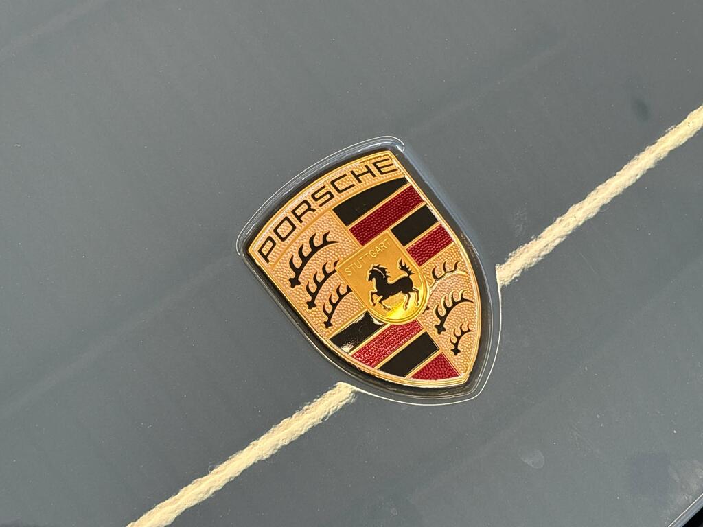 Porsche 911 Gts Pdk Red #21