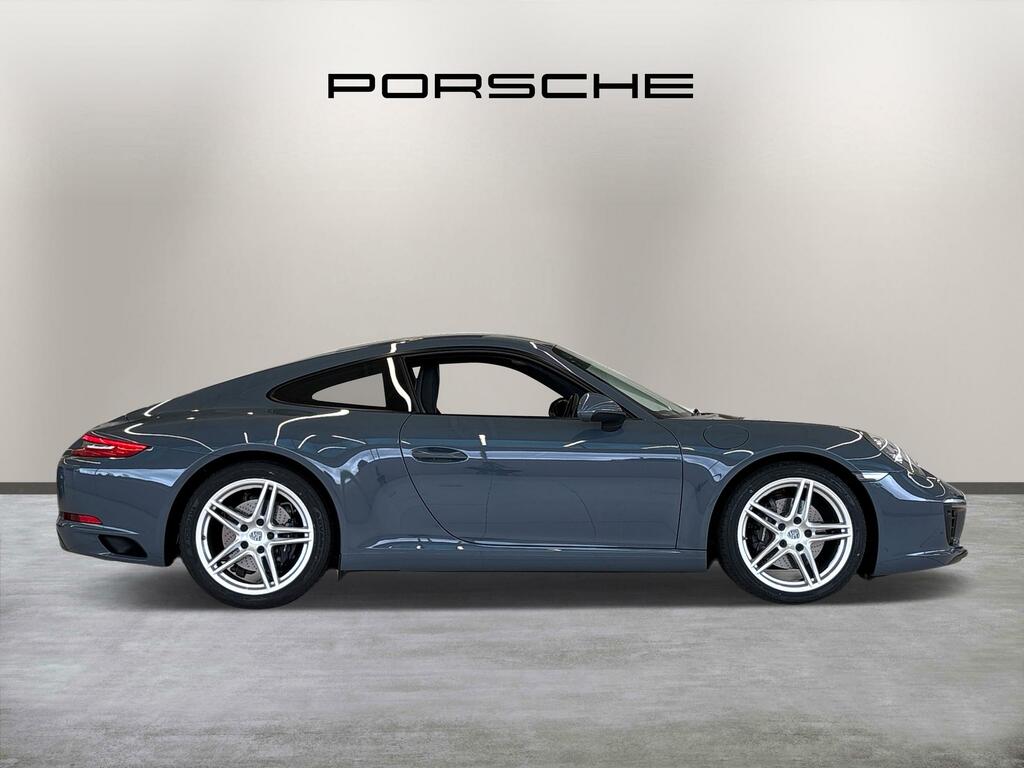 Porsche 911 Gts Pdk Red #2