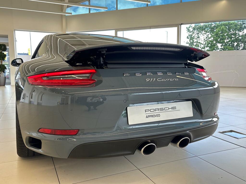 Porsche 911 Gts Pdk Red #18