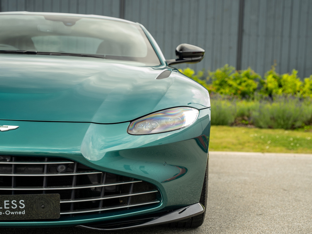 Aston Martin Vantage Zf 8 Speed Red #36