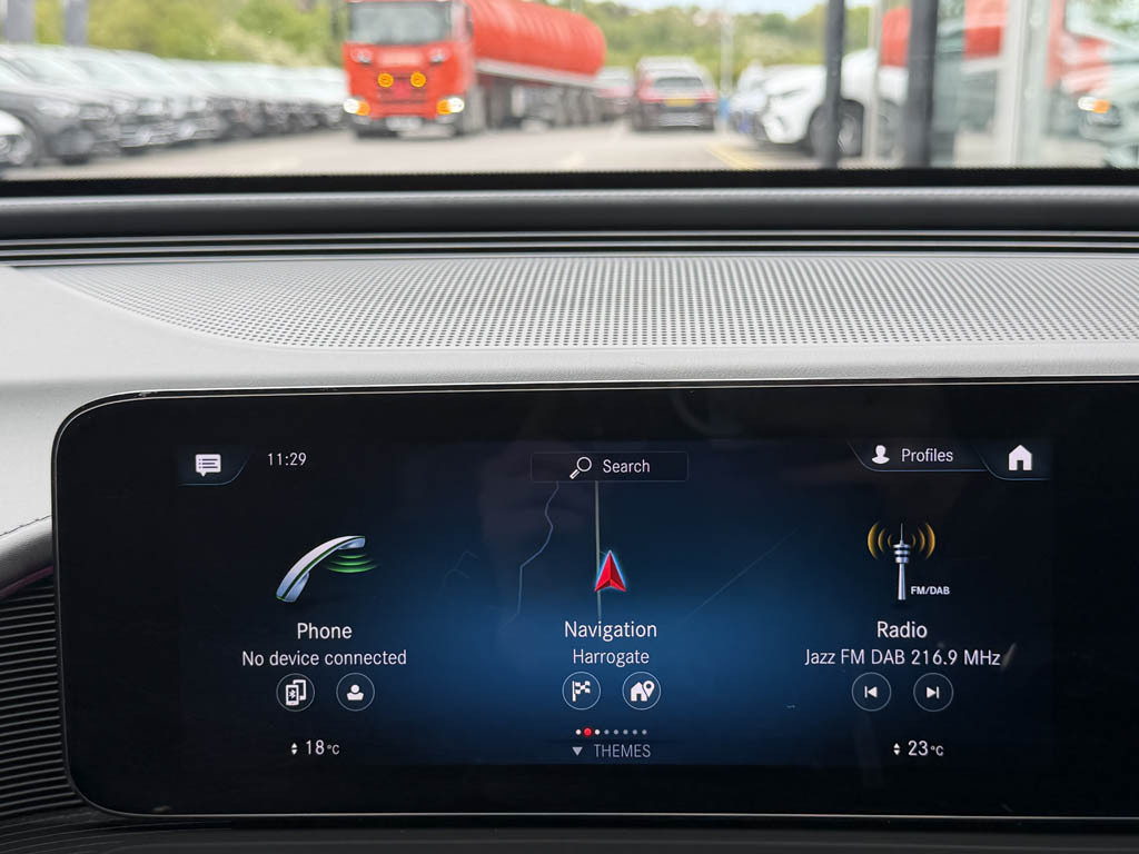 Mercedes-Benz EQC Eqc 400 80Kwh Amg Line Premium Plus Suv Elec Grey #34