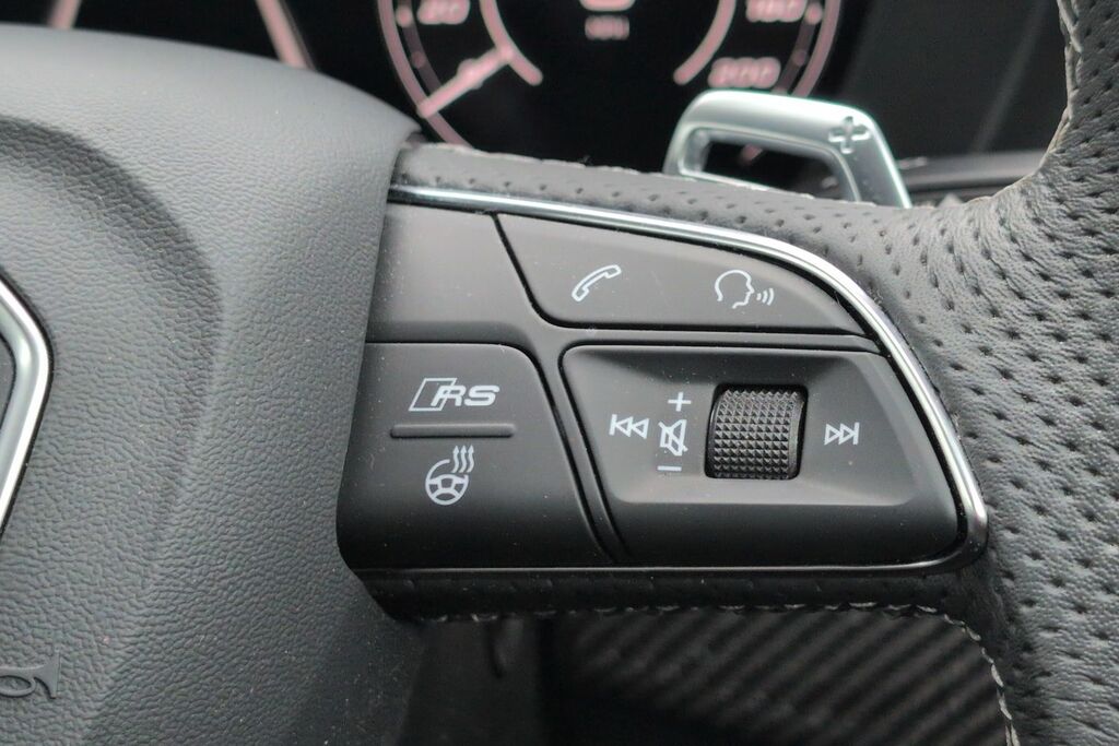 Audi RS4 Avant Rs 4 Avant Carbon Black 450 Ps Tiptronic Black #17