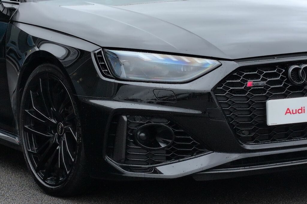 Audi RS4 Avant Rs 4 Avant Carbon Black 450 Ps Tiptronic Black #19