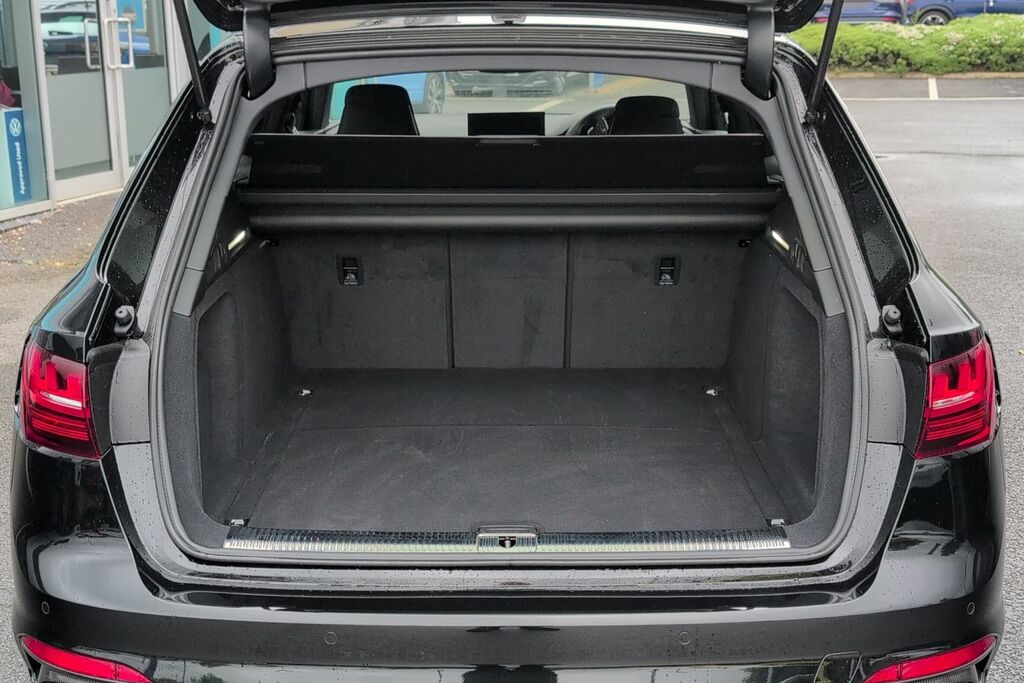 Audi RS4 Avant Rs 4 Avant Carbon Black 450 Ps Tiptronic Black #12