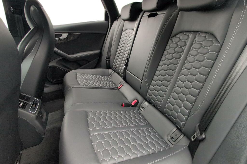 Audi RS4 Avant Rs 4 Avant Carbon Black 450 Ps Tiptronic Black #9