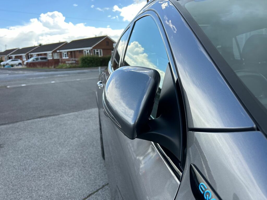 Mercedes-Benz EQA Eqa 250 Amg Line Silver #56