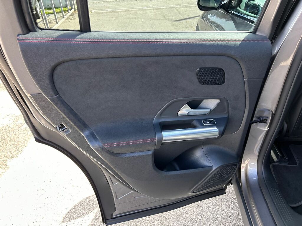 Mercedes-Benz EQA Eqa 250 Amg Line Silver #35