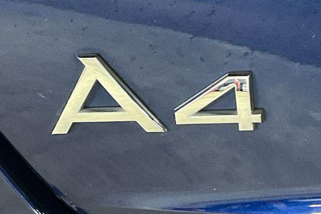 Audi A4 Tdi Black Edition Black #27