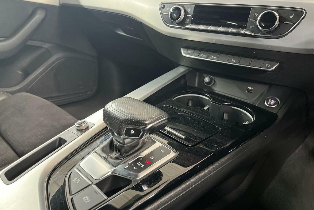 Audi A4 Tdi Black Edition Black #23