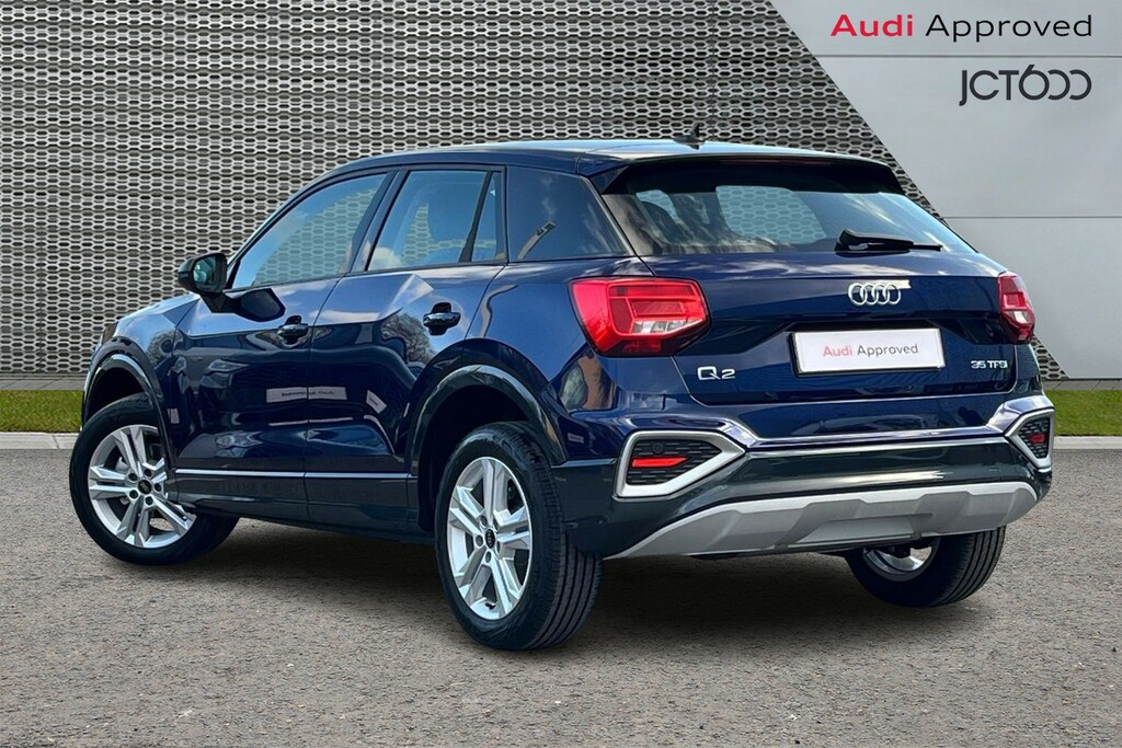 Audi Q2 35 Tfsi Black Edition S Tronic Tech Pro Grey #3